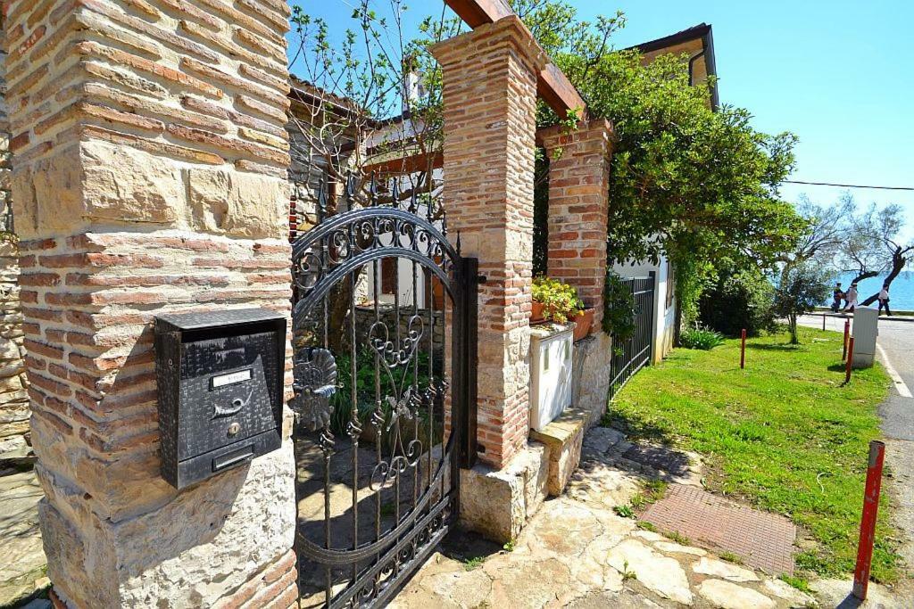 Villa Giardin Novigrad Istria Exterior foto